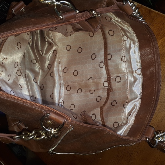 Grace Adele~Dylan Genuine Leather Shoulder Bag - Picture 14 of 15